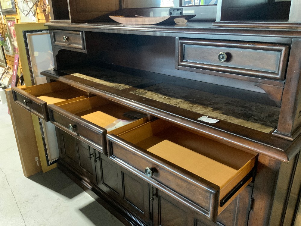 Haverty Hutch