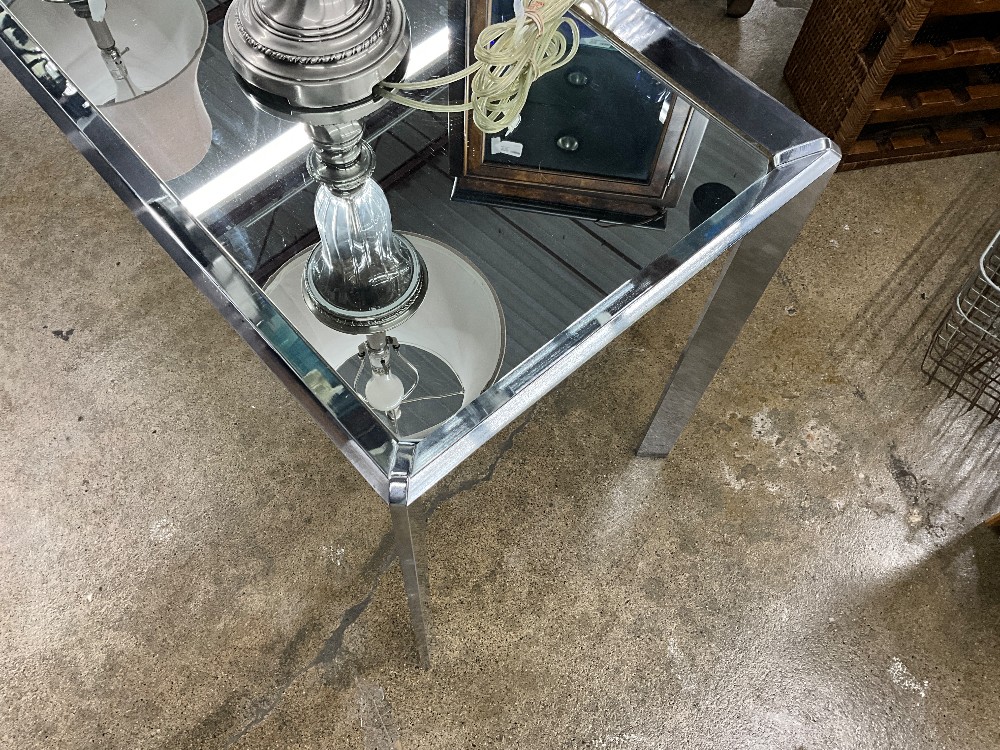 Mirrored Table