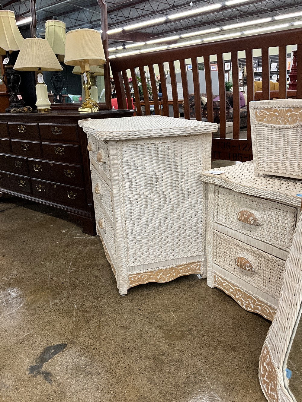 Pier 1 White Wicker 4 Drawer Chest