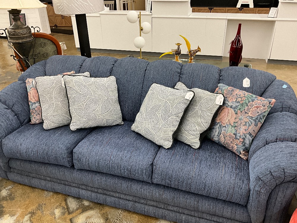 Blue Sofa With 2 Pillows