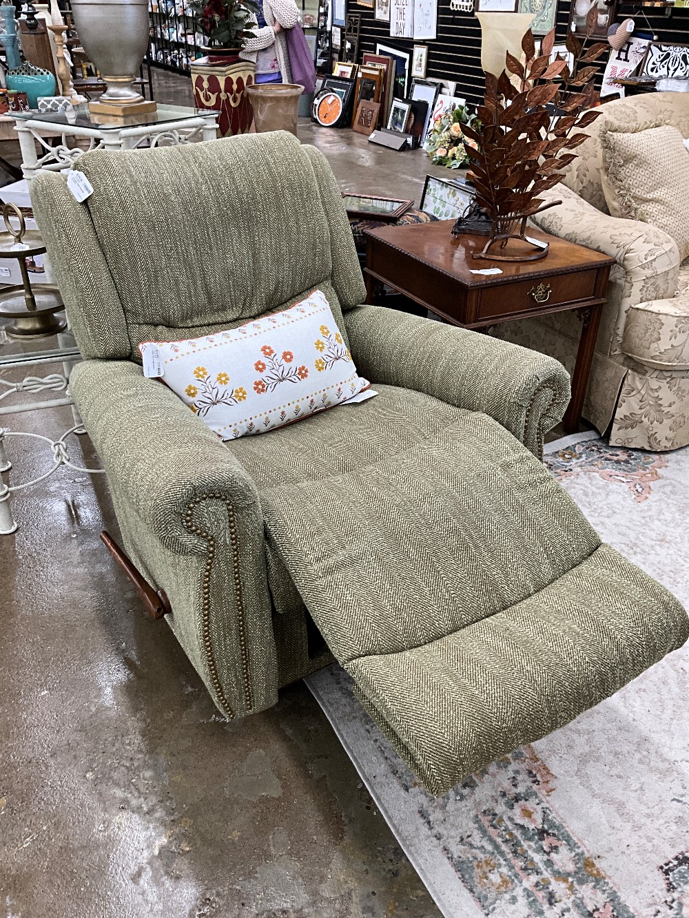 La-z-Boy Green Studded Recliner