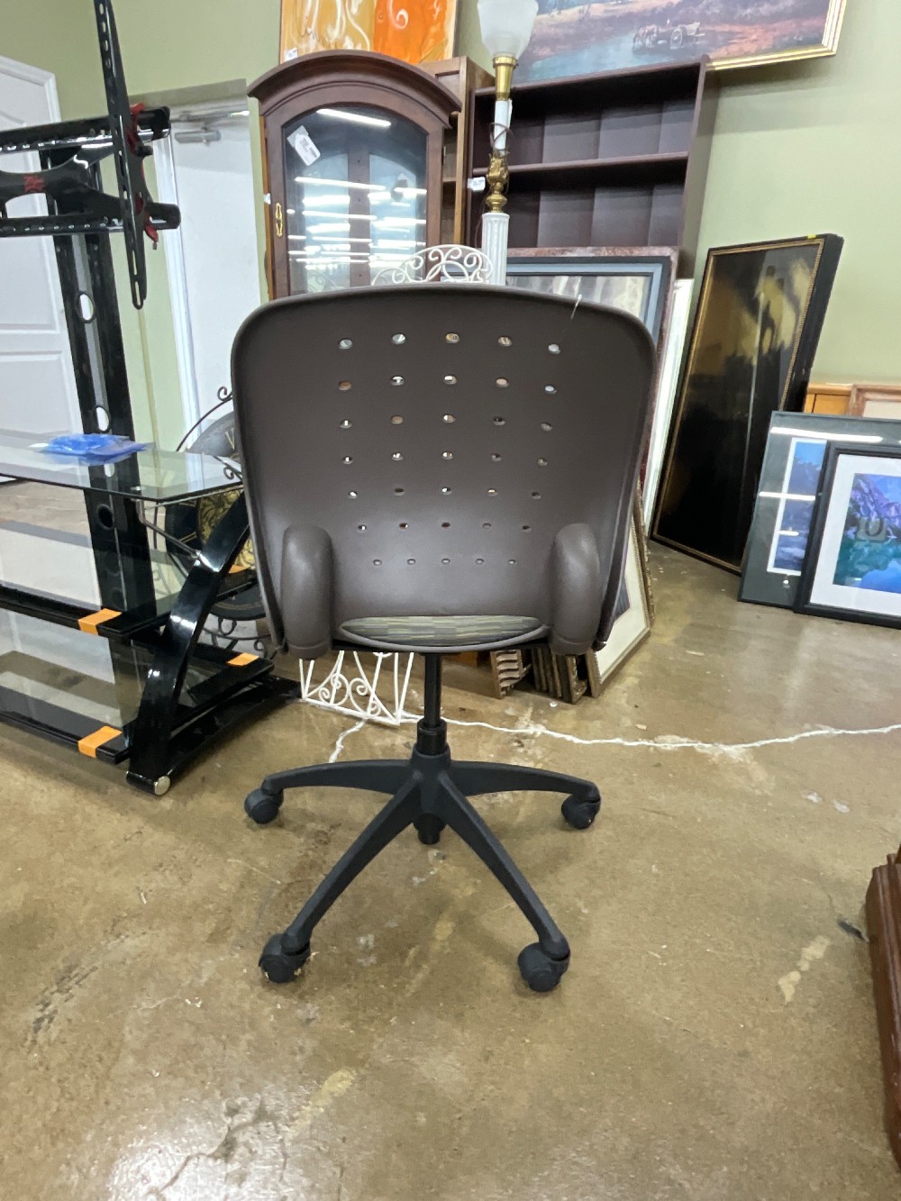 Brown Office Chair On Wheels