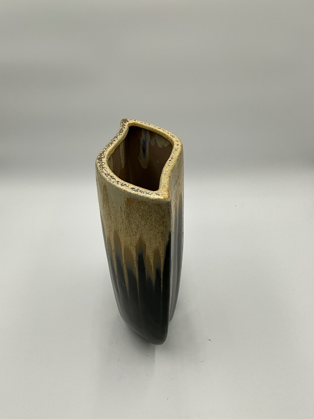 Large Black/Gold Vase