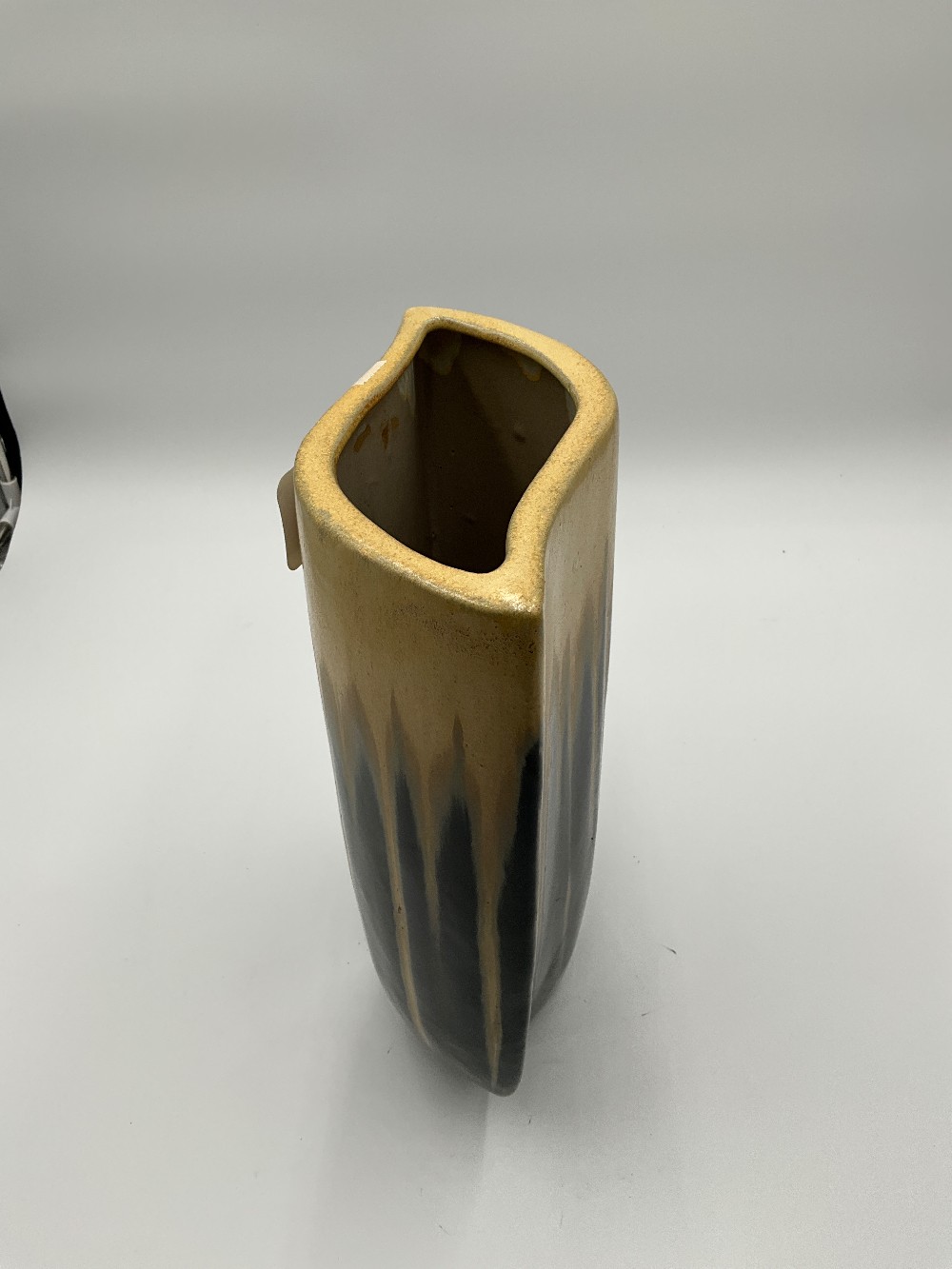Large Black/Gold Vase