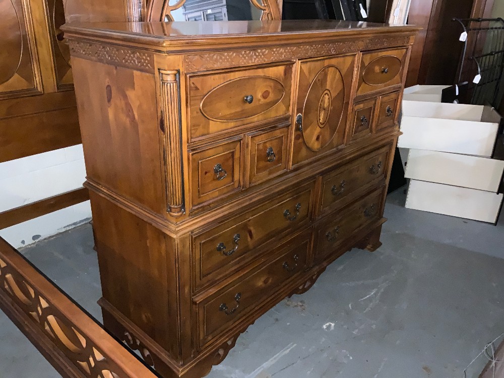 American Standard Dresser w/ Mirror