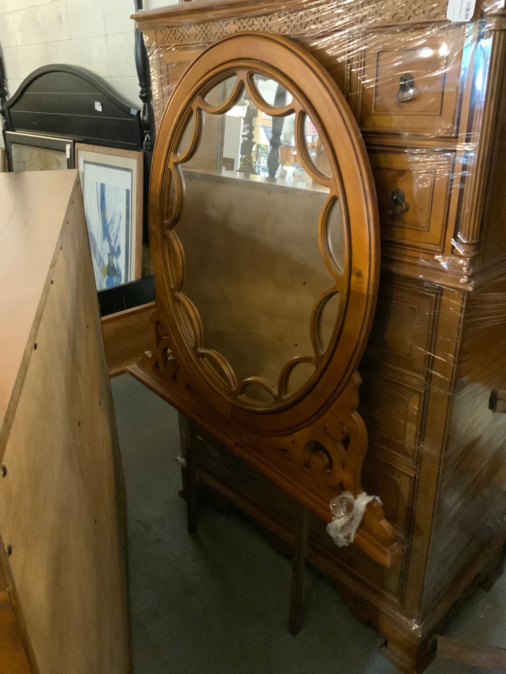American Standard Dresser w/ Mirror