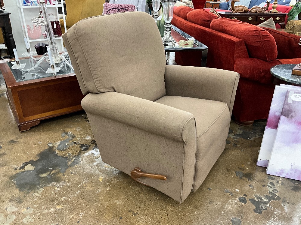 La-z-Boy Brown Recliner