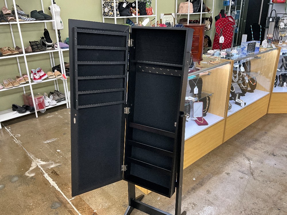 Standing Jewelry Armoire