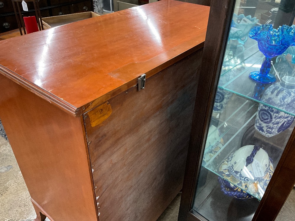 Mahogany Dresser