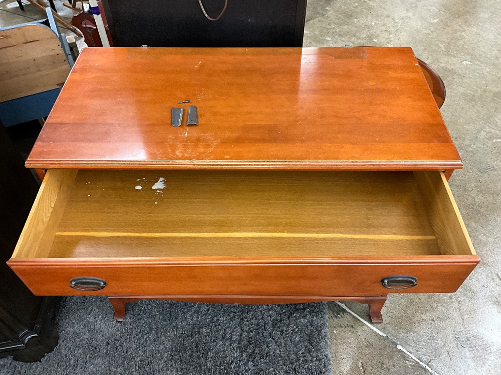 Mahogany Dresser