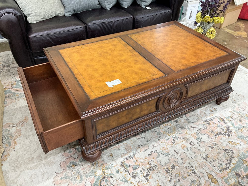 Ethan Allen Large Coffee Table W/Drawers