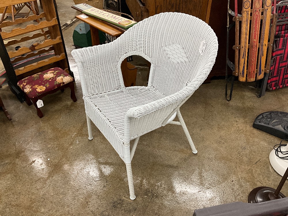 White Wicker Patio Chair
