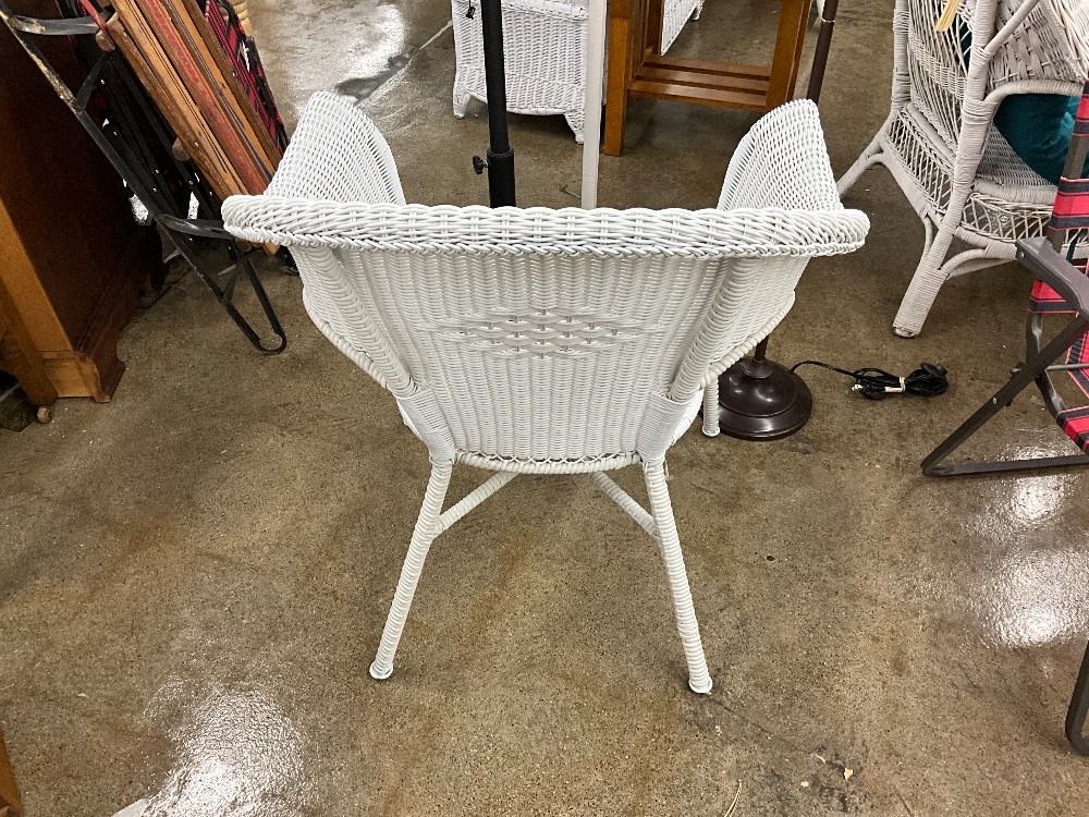 White Wicker Patio Chair