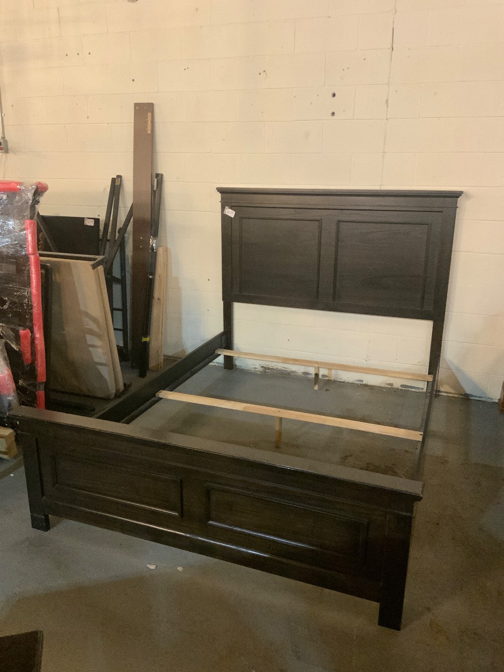 Ashley Queen Bed w/ HB, FB, Rails & Slats