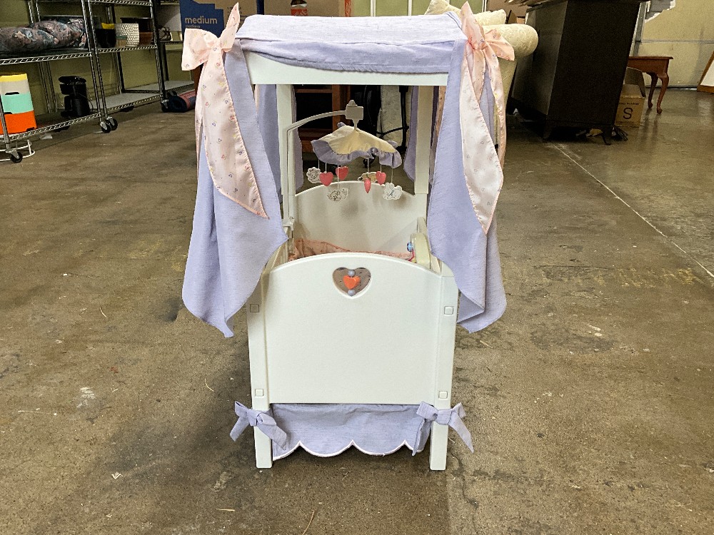 American Girl Bitty Baby Crib W/ Accessories