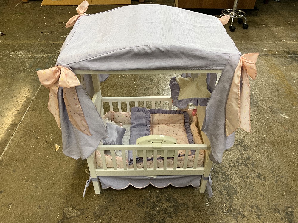 American Girl Bitty Baby Crib W/ Accessories