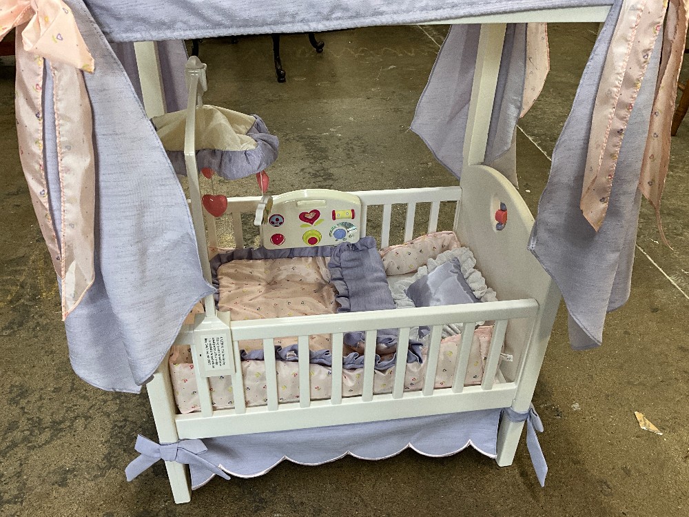 American Girl Bitty Baby Crib W/ Accessories