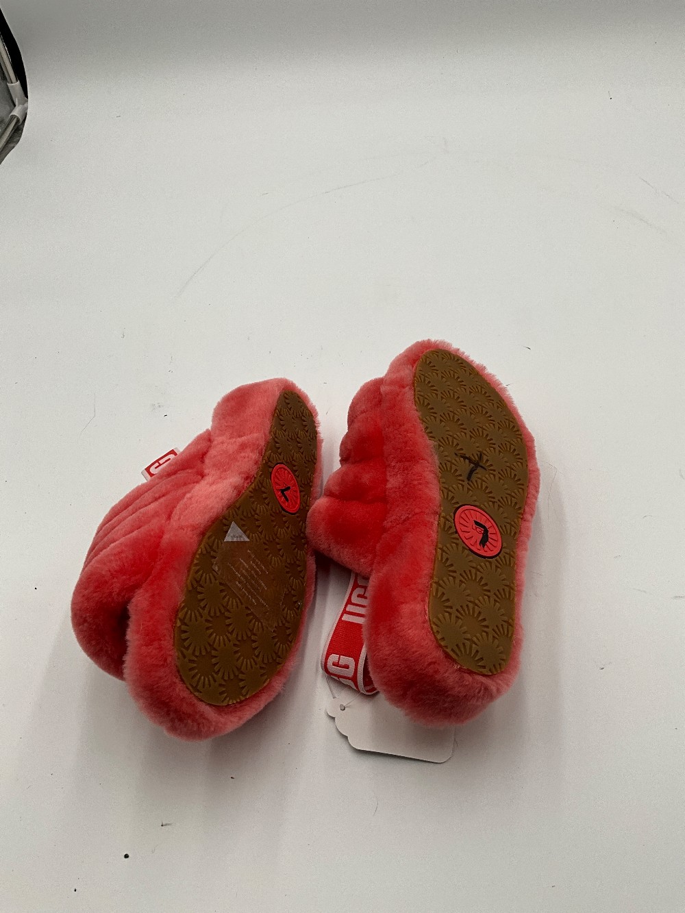 NEW UGGs Slippers - Coral - sz 7