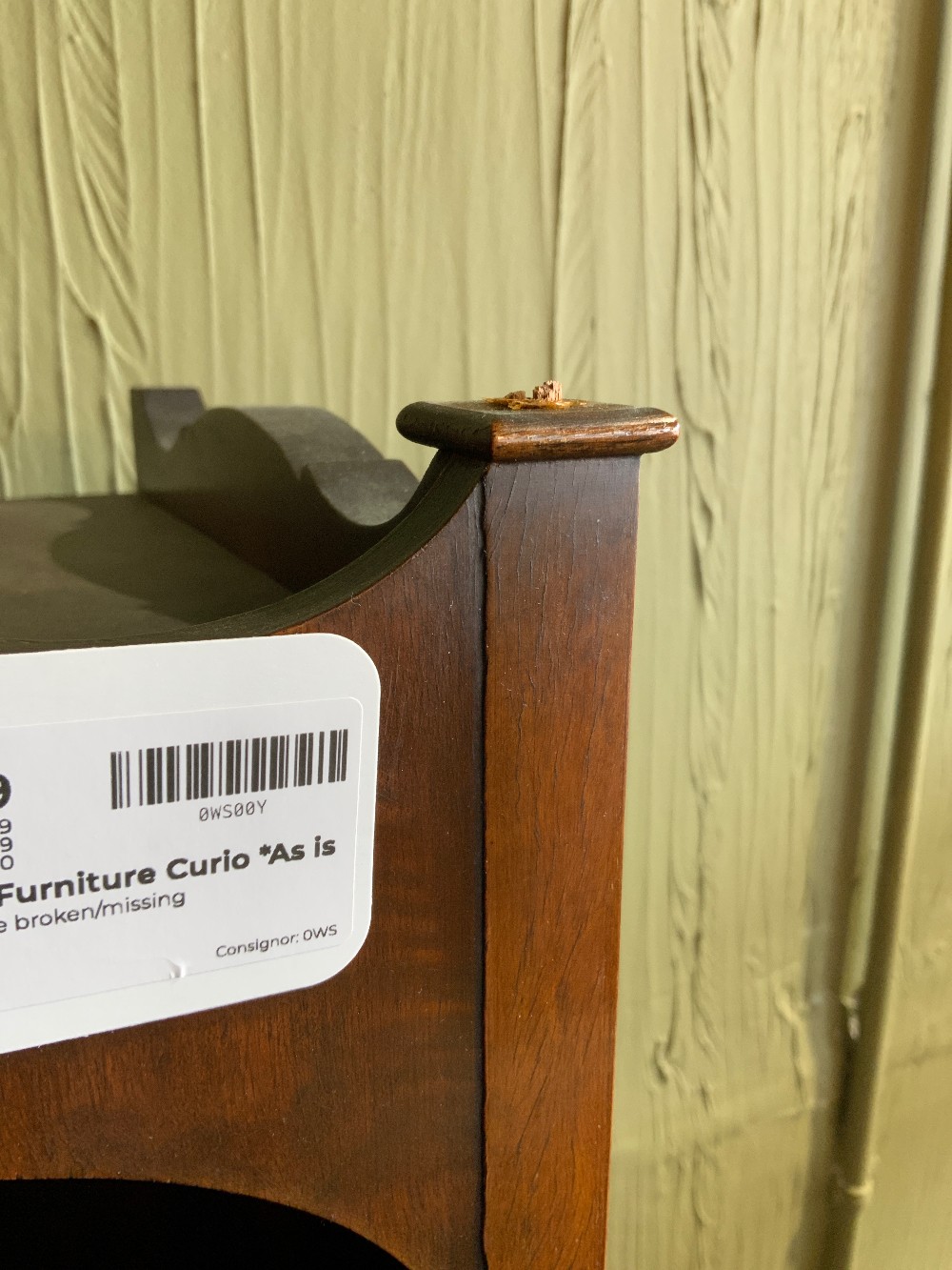 Skandia Furniture Curio *As is