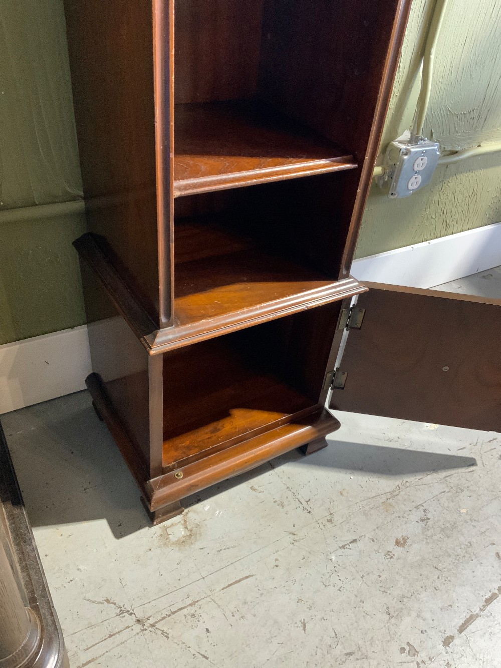 Skandia Furniture Curio *As is