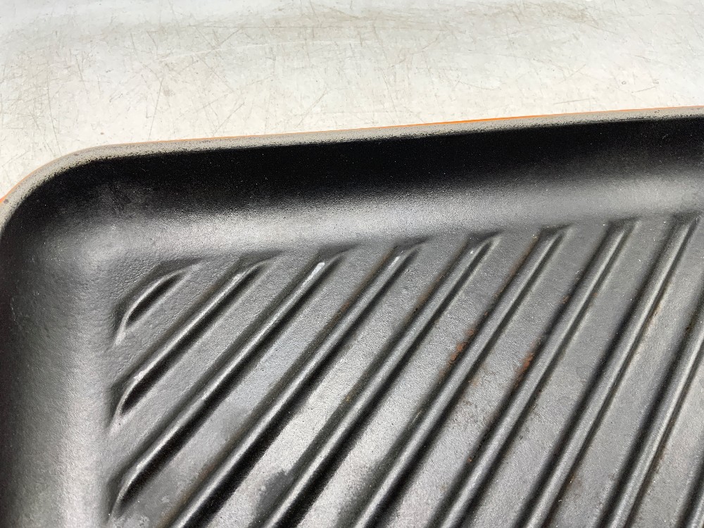 Le Crueset Square Cast Iron Grill Pan 9.5 in. x 9.5 in.