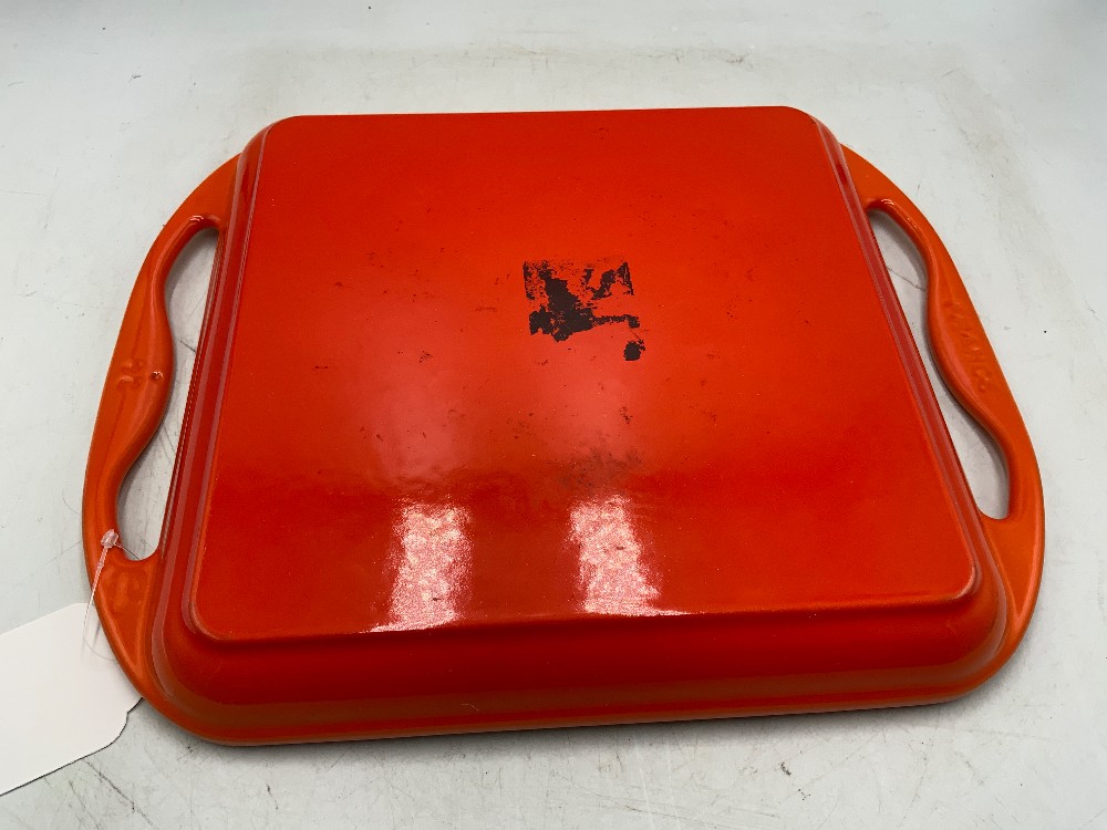 Le Crueset Square Cast Iron Grill Pan 9.5 in. x 9.5 in.