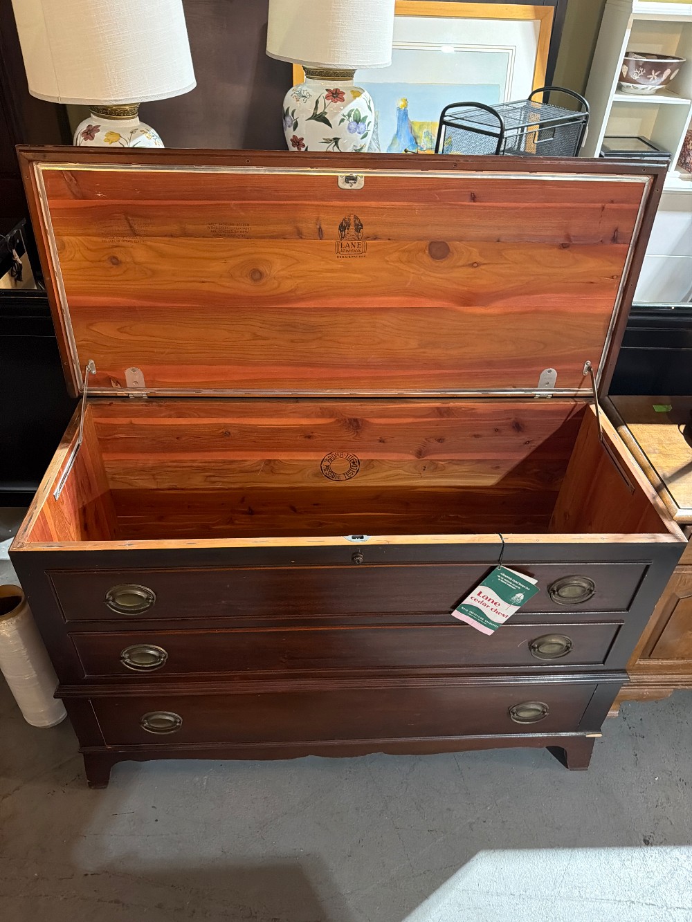 Lane Cedar Chest