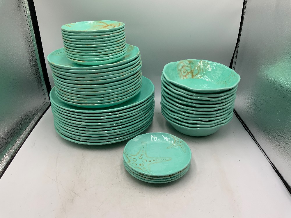 NEW Frontgate Sea Medley Place Setting For 12