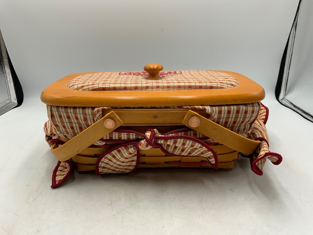 Longaberger 2000 Homestead Basket