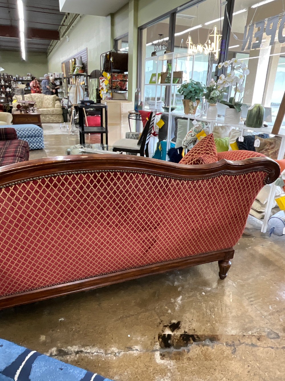 Red & Gold Couch w/ Wood Trim & 5 Pillows
