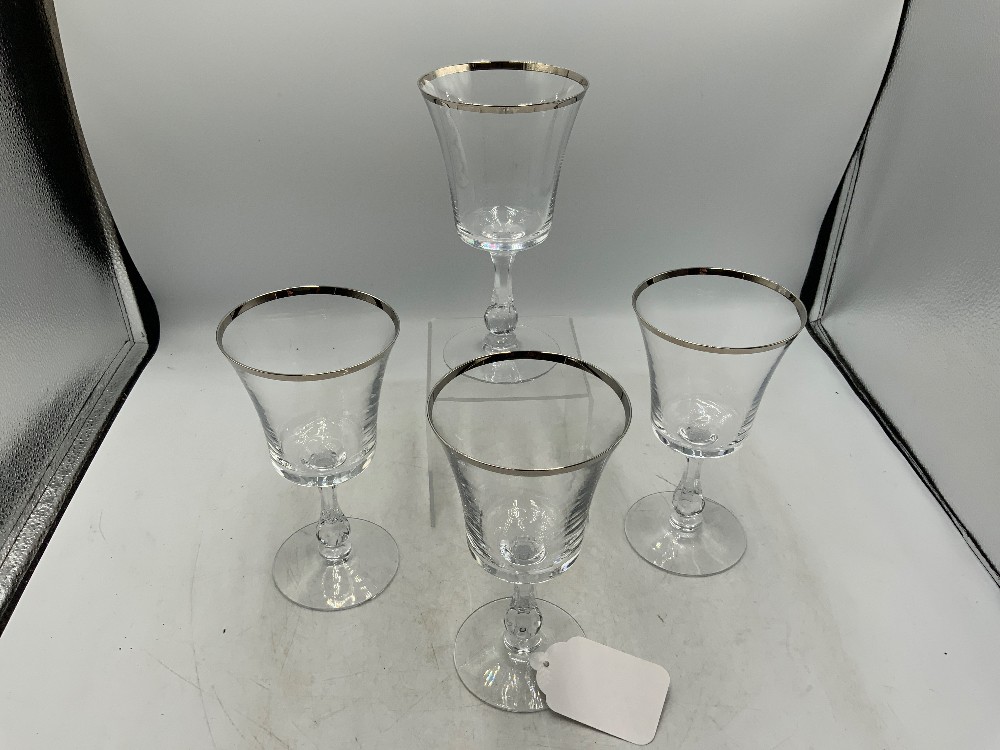 Set of 4 Large Lenox Wine Glasses