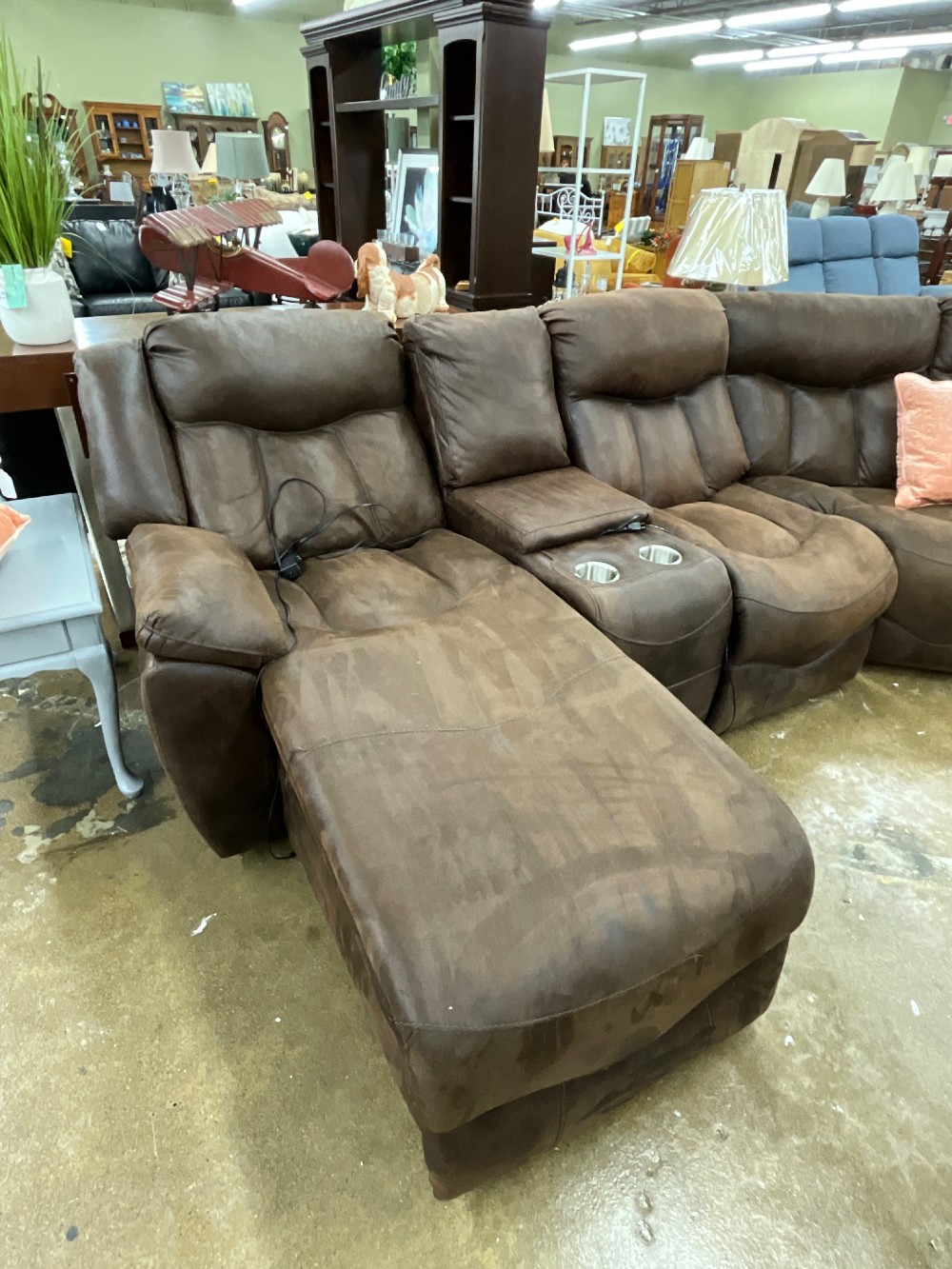 6 Pc Electric Reclining Brown Sectional W. Chaise