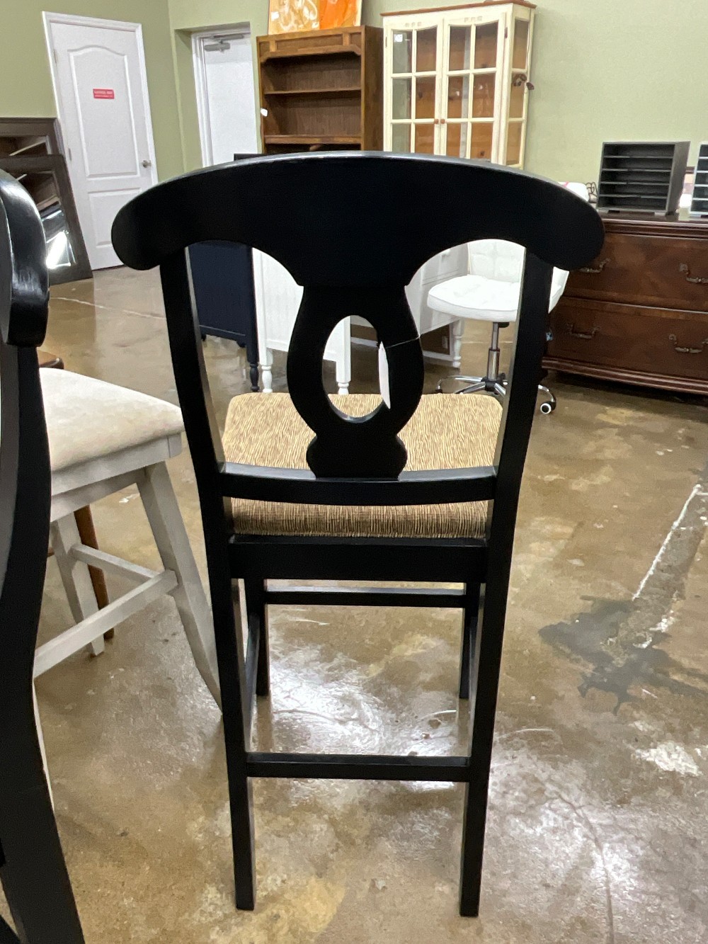 Barstool