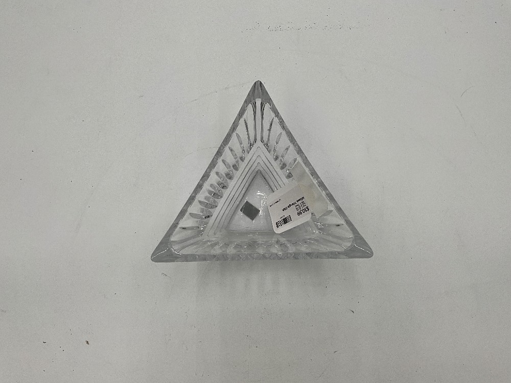 Mikasa Triangle Dish