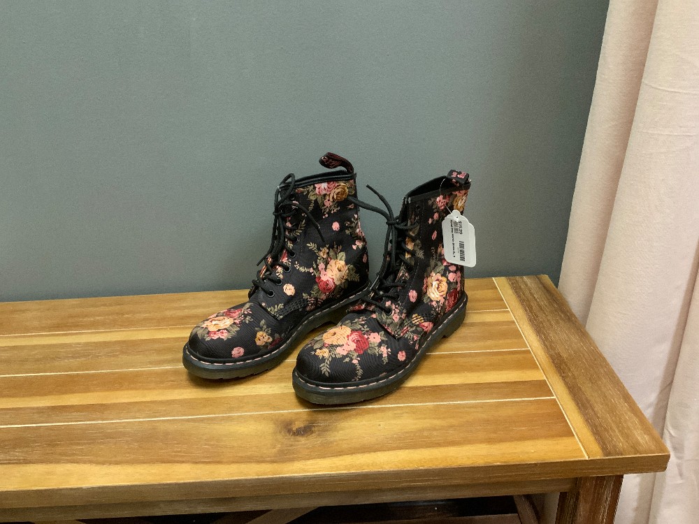 Floral Doc Martin Boots Sz. 9