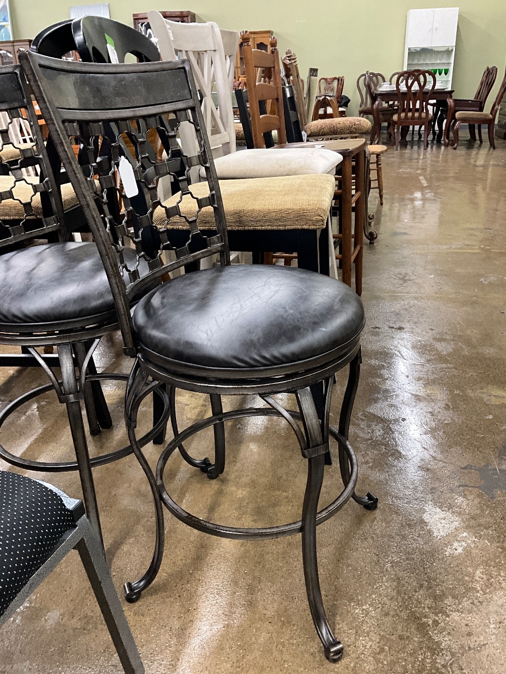 Hillsdale Counter Height Barstool