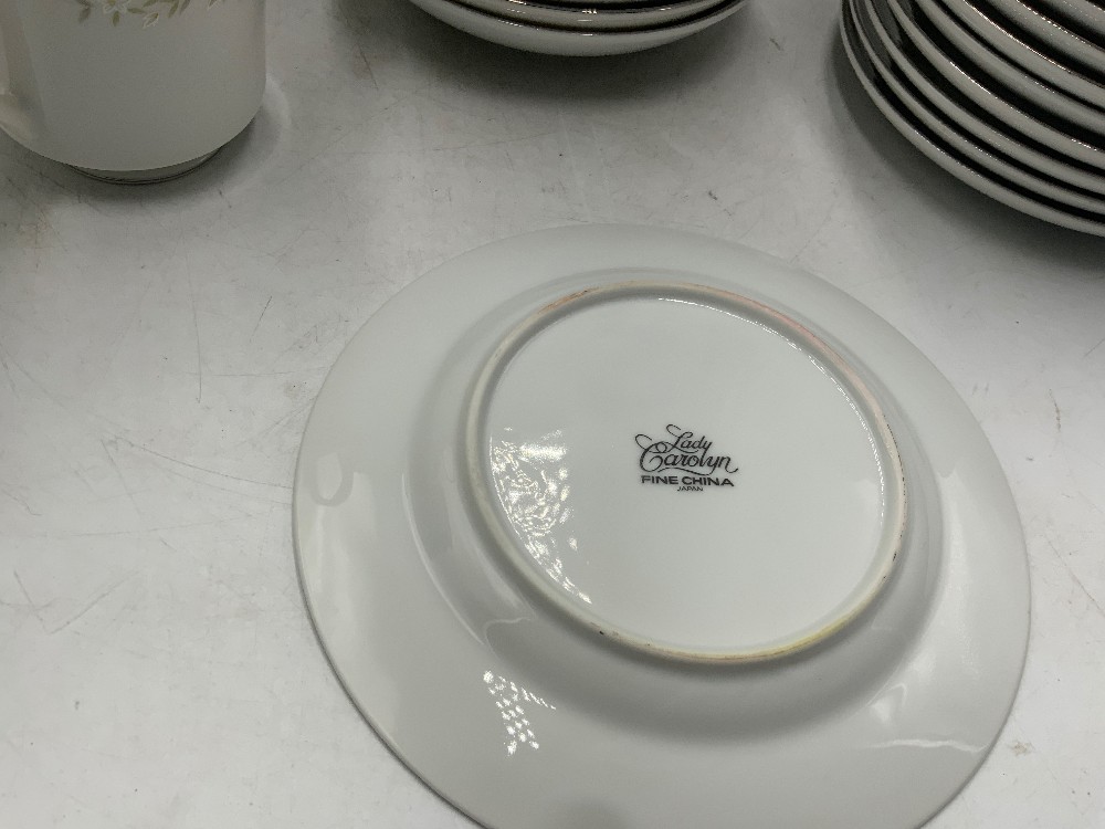 Lady Carolyn China 60 pc Set