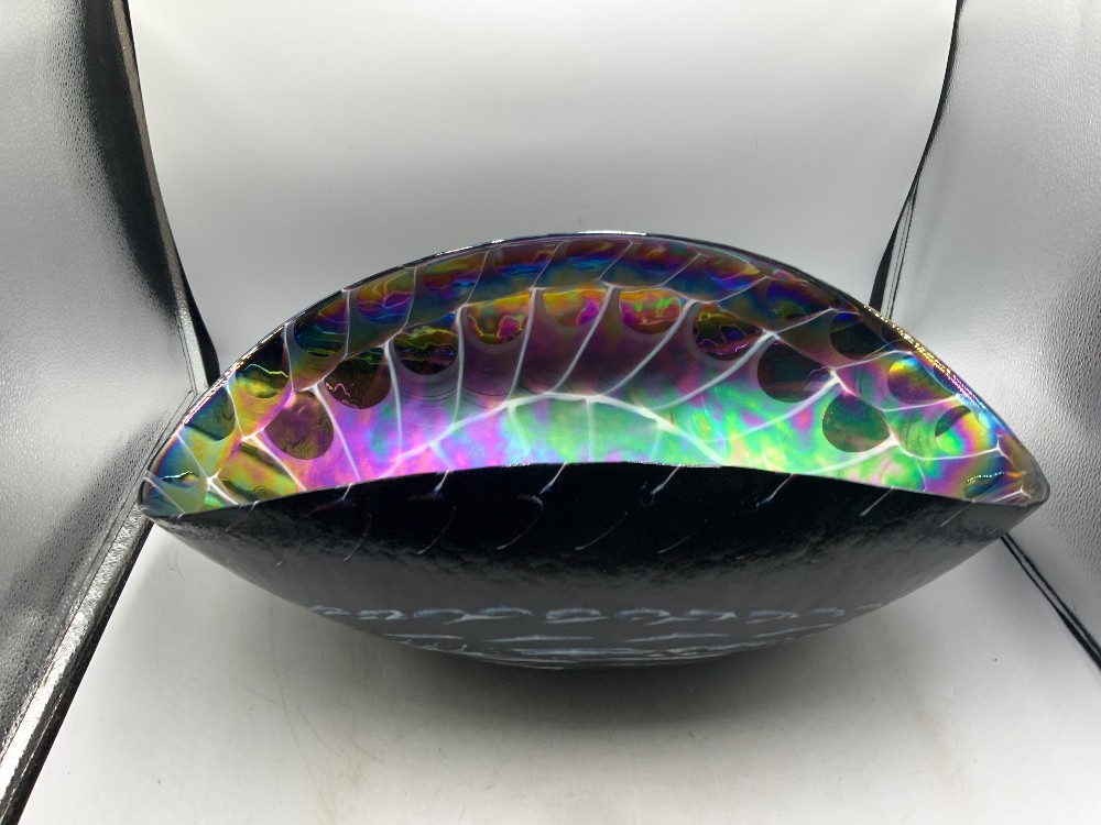 Lg Glass Shell Bowl