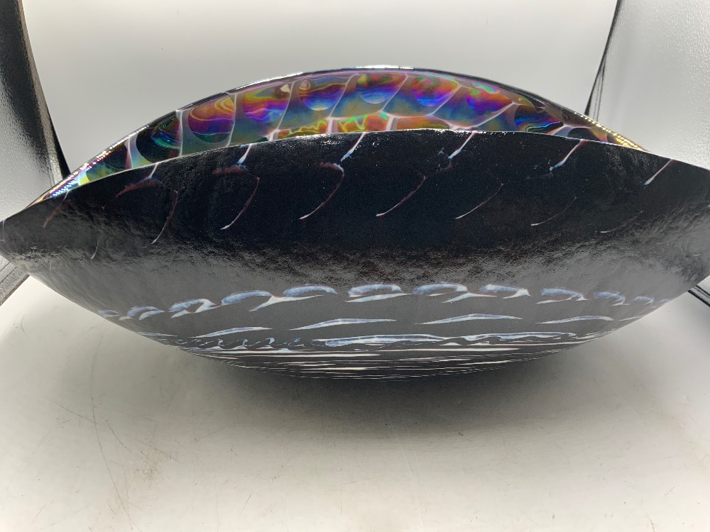 Lg Glass Shell Bowl