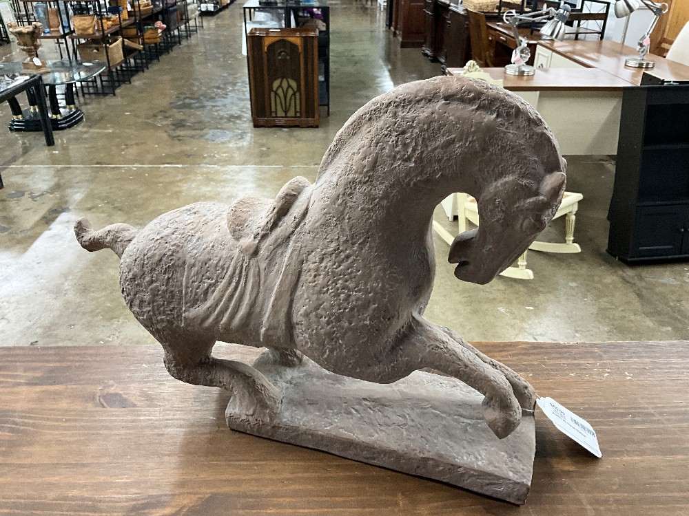 Austin XL Horse Statue