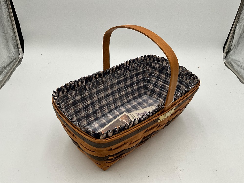 Longaberger 1993 Basket