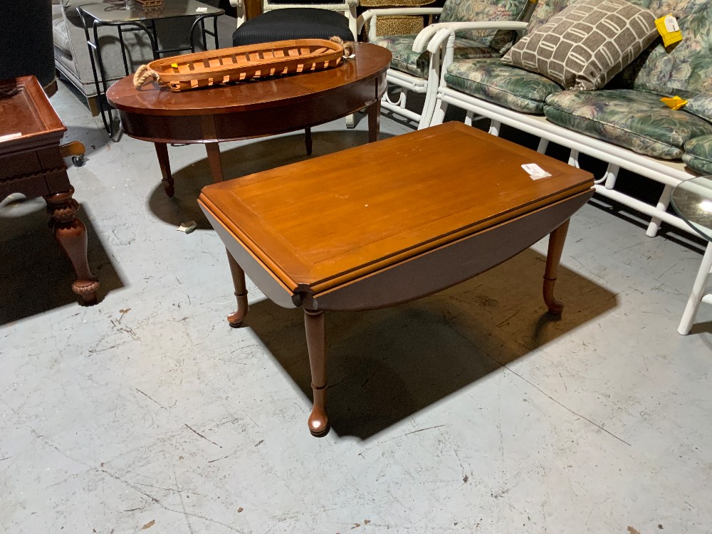 Drop Leaf Coffee Table