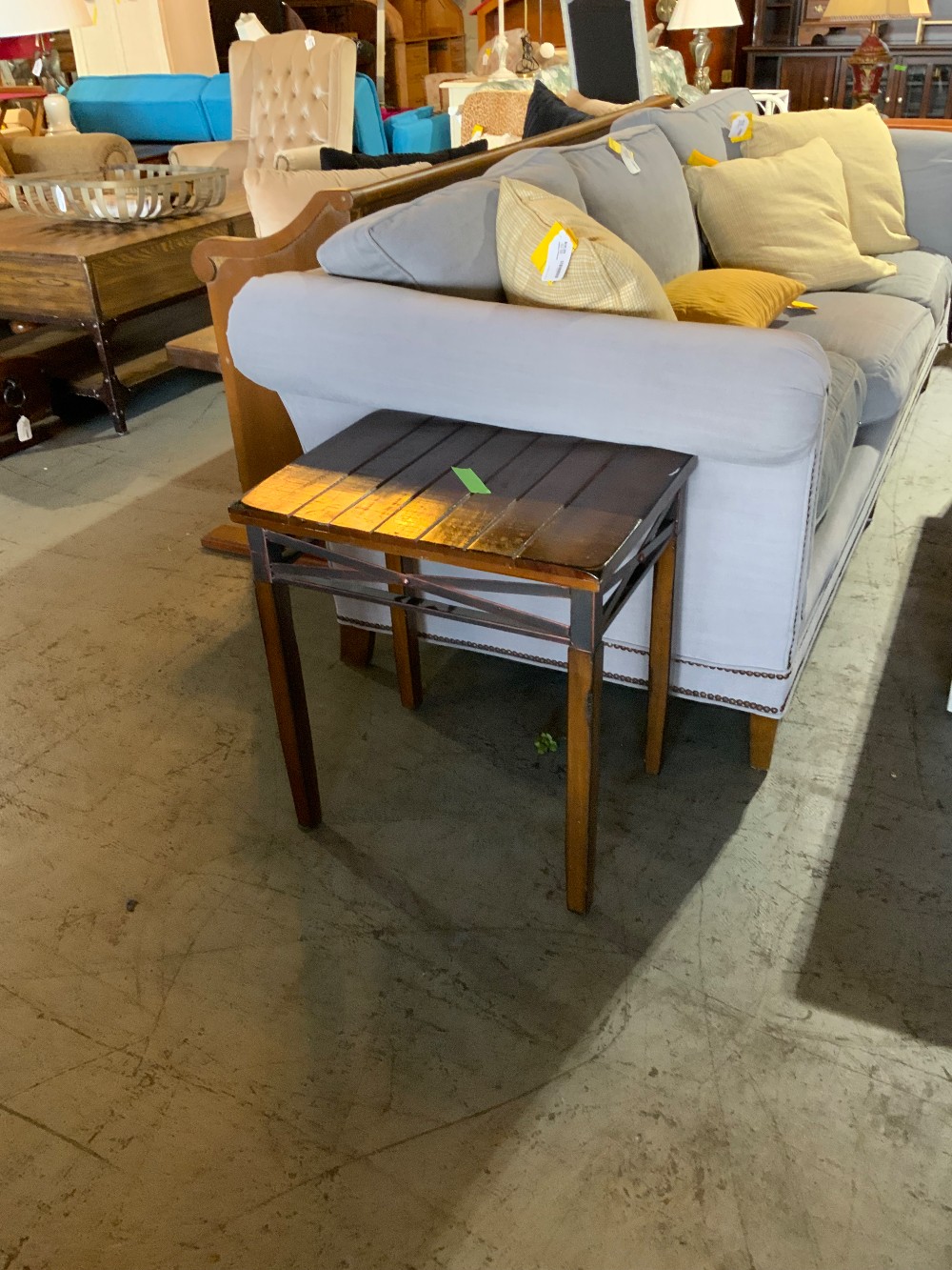 Sm Wood / Metal End Table