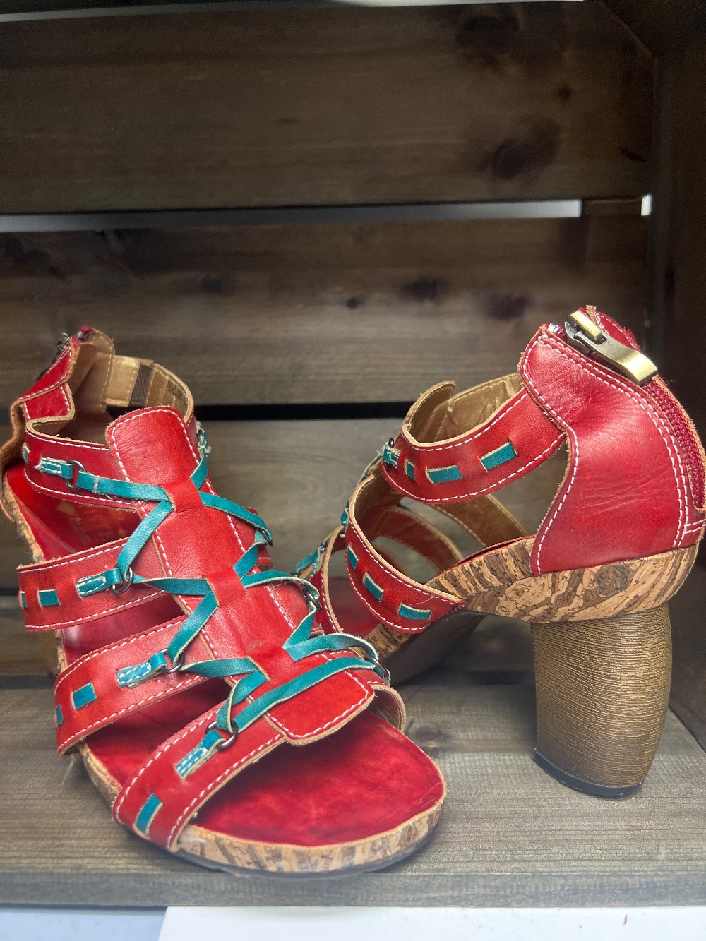 Red/Turqoise back zip sandal