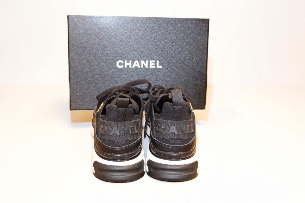 Chanel Fabric Calfskin Suede CC Black Sneaker sz 39