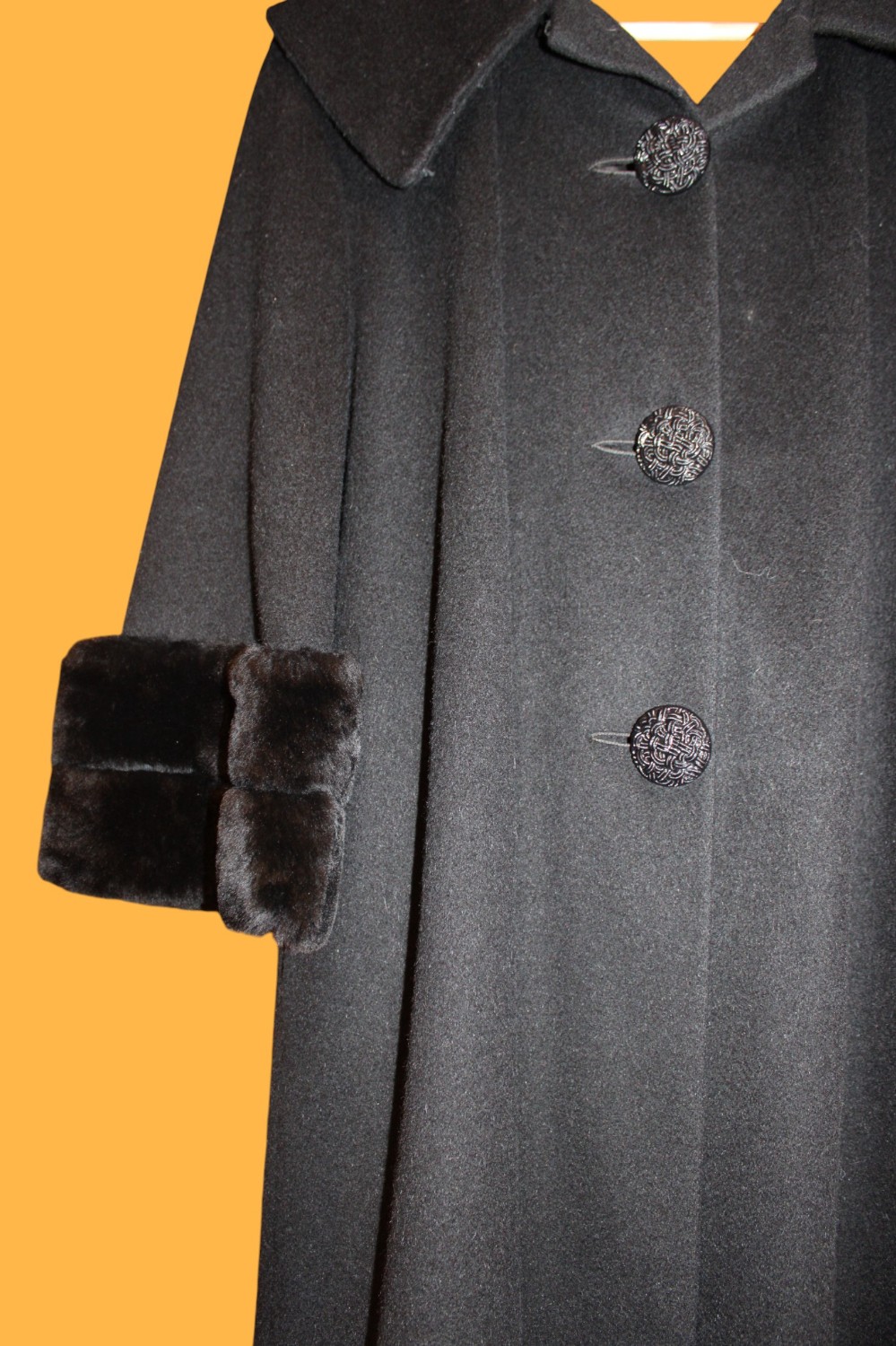 Black Wool Coat with Fur Wrist N (Sz M)