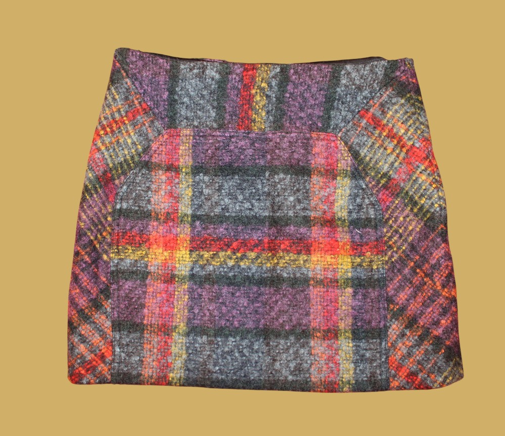 Diane von Furstenberg Multi Plaid Wool & Mohair Mini Skirt (Sz 6)