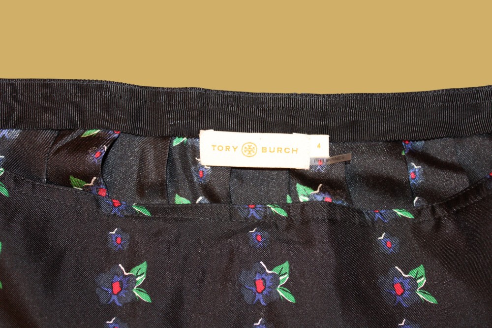 Tory Burch Pleated Silk Midi Carmine Skirt (Sz 4)