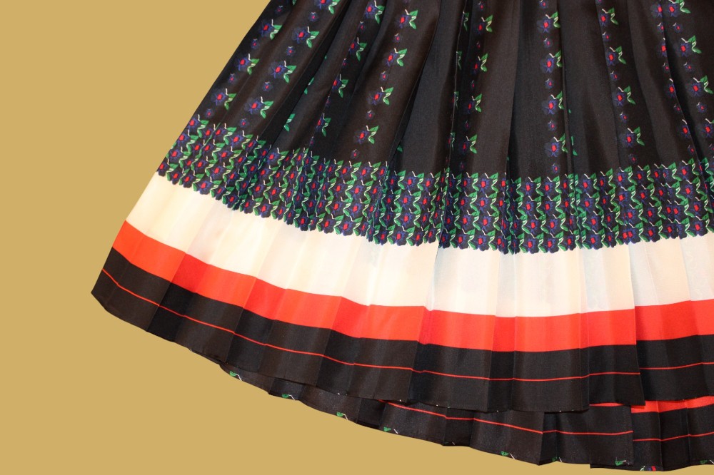 Tory Burch Pleated Silk Midi Carmine Skirt (Sz 4)