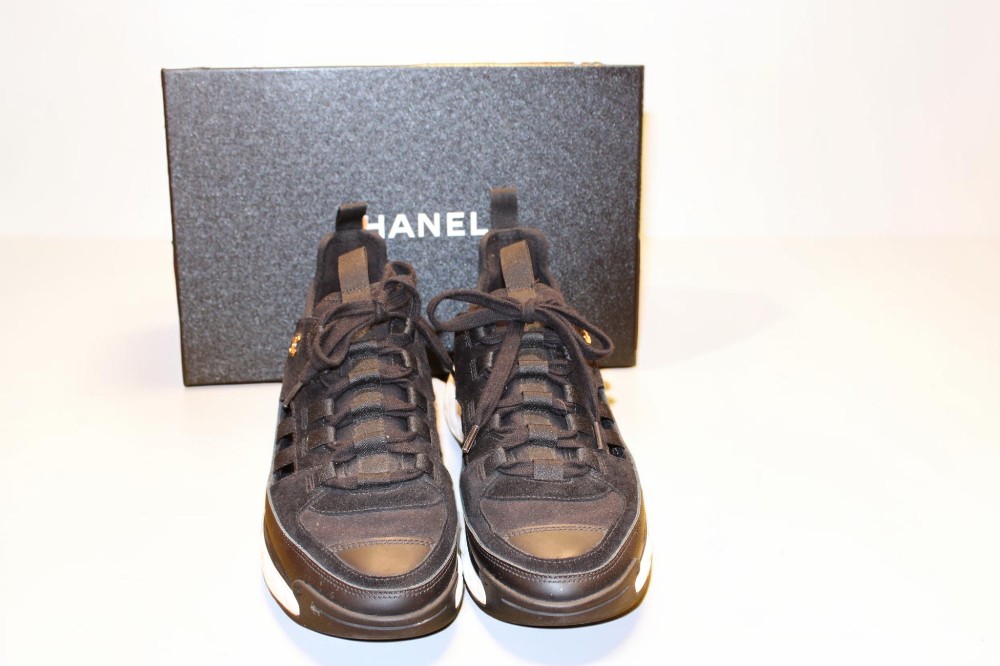 Chanel Fabric Calfskin Suede CC Black Sneaker sz 39
